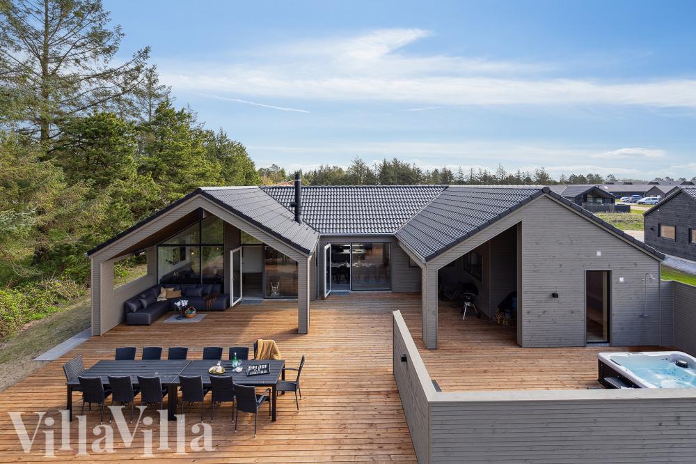 Dieses schöne Poolhaus Nr. 906 mit Platz für 18 Personen liegt in Fünen und seine Inseln