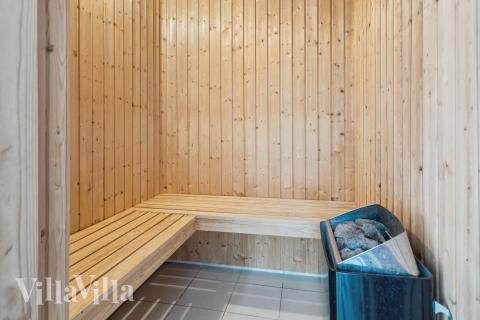 Genießen Sie die heiße Sauna im Luxusferienhaus Nr. 387 für 24 Personen