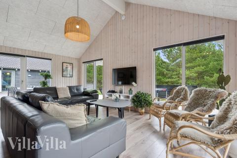 Die Couchecke im Luxusferienhaus Nr. 387 in Westjütland.