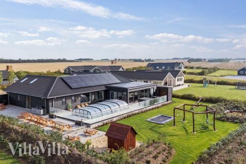 Dieses schöne Poolhaus Nr. 686 mit Platz für 36 Personen liegt in Limfjord