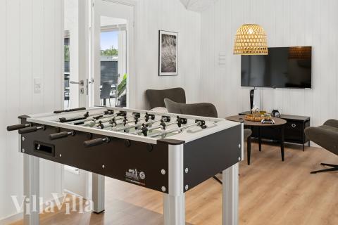 Aktivitätsraum im Luxusferienhaus Nr. 697 mit 8 Schlafzimmern und Platz für 20 Gäste.