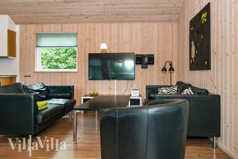 Aktivitätsraum im Luxusferienhaus Nr. 223 mit 7 Schlafzimmern und Platz für 18 Gäste.