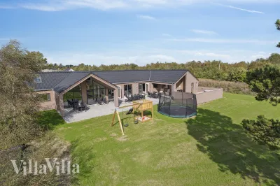 Luxusferienhaus Nr. 699 mit Pool bei Bratten Strand, Nordjütland