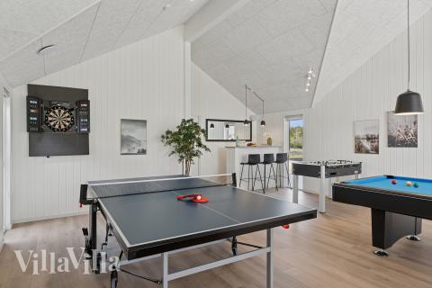 Aktivitätsraum im Luxusferienhaus Nr. 699 mit 10 Schlafzimmern und Platz für 26 Gäste.