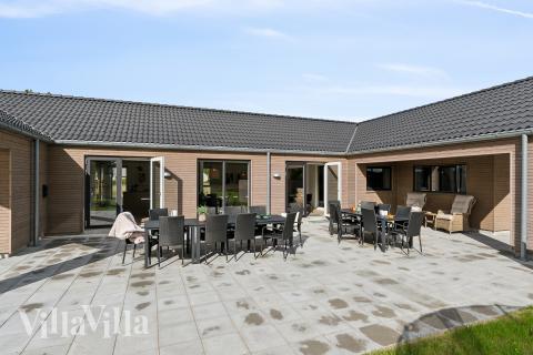 Große Terrasse am Luxusferienhaus Nr. 699 in Nordjütland.