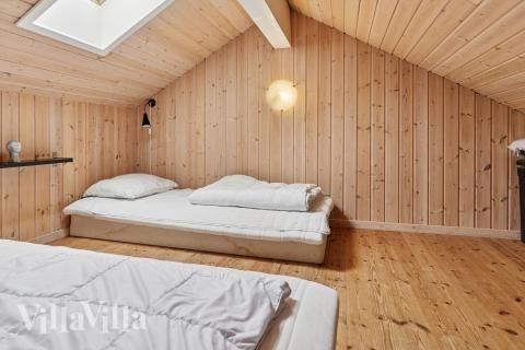 Einige der 18 Schlafgelegenheiten befinden sich im Luxusferienhaus Nr. 222 auf dem ausgebauten Dachboden