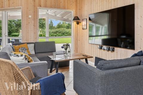 In der Sofalandschaft des Ferienhauses Nr. 222 kann man es richtig gemütlich machen.