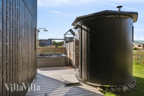 Genießen Sie die heiße Sauna im Luxusferienhaus Nr. 925 für 12 Personen