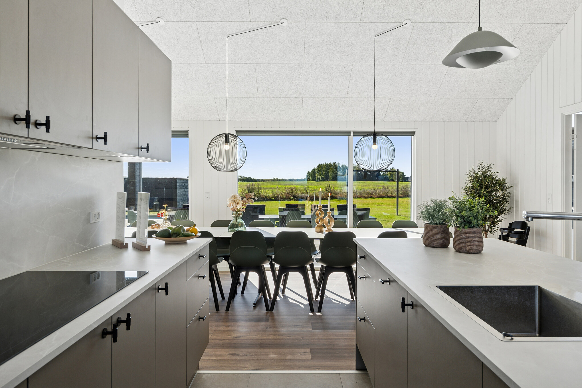 Gut ausgestattete Küche im Luxusferienhaus Nr. 673 in Fünen und seine Inseln.