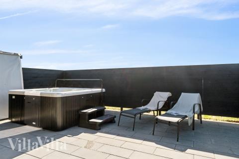 Das Luxusferienhaus Nr. 673 bietet u. a. einen tollen Whirlpool