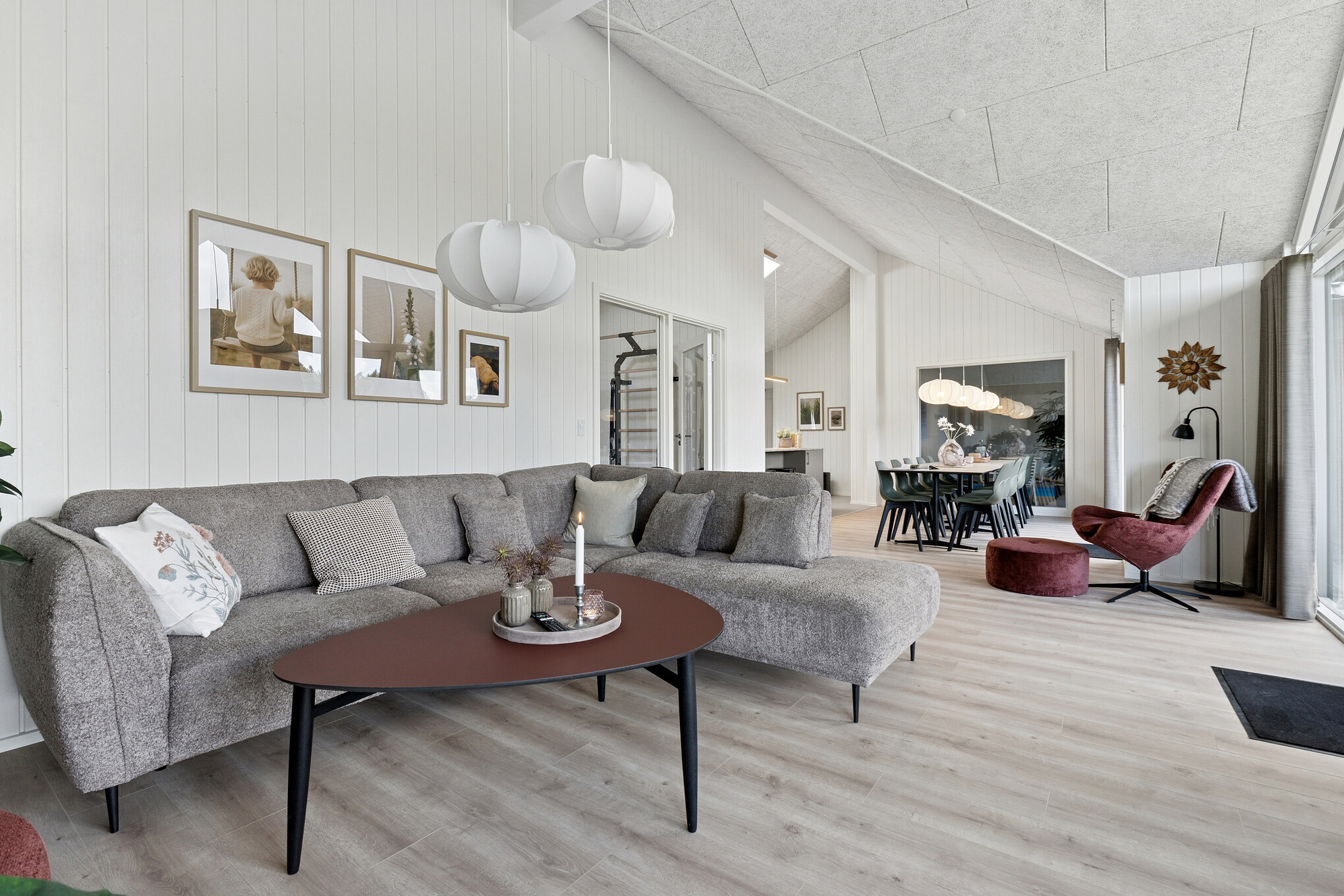 Die Couchecke im Luxusferienhaus Nr. 698 in Westjütland.