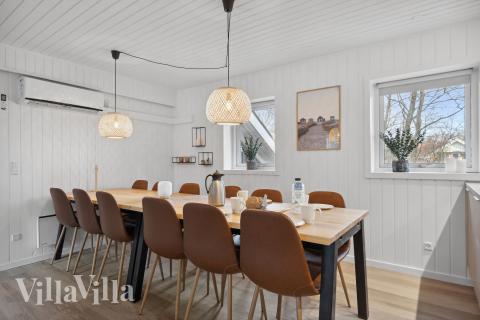 Aufenthaltsraum mit Platz für 14 im Luxusferienhaus Nr. 926.