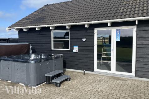 Das Luxusferienhaus Nr. 193 bietet u. a. einen tollen Whirlpool