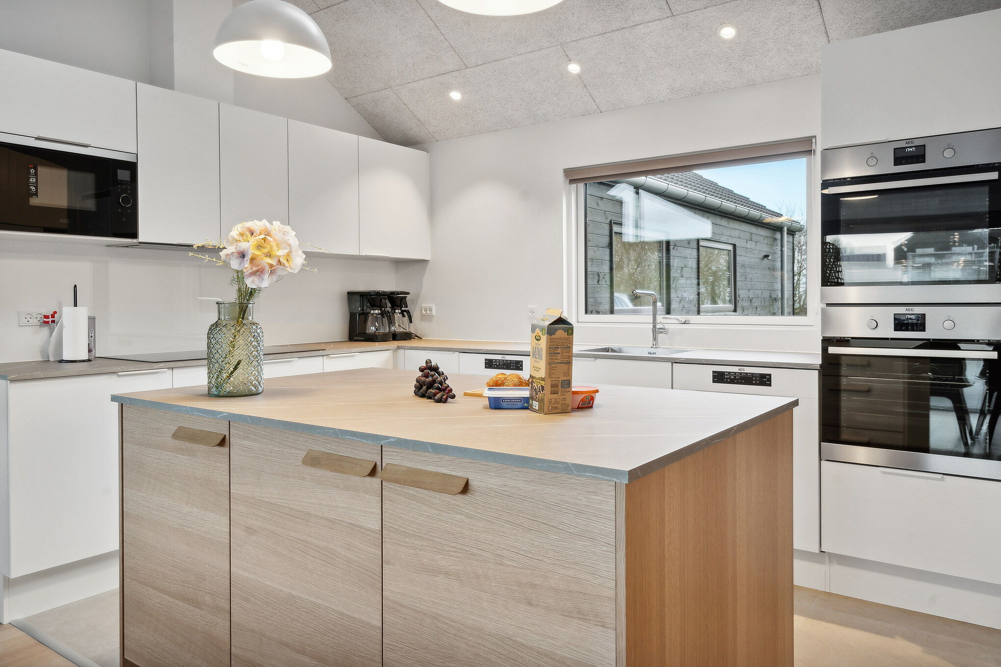 Die Küche im Luxusferienhaus Nr. 912 ist gut eingerichtet.