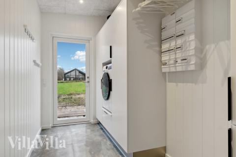 Der geräumige Eingangsbereich im Luxusferienhaus Nr. 936 in Limfjord