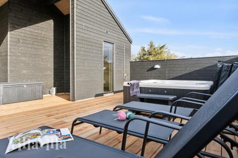 Das Luxusferienhaus Nr. 902 bietet u. a. einen tollen Whirlpool