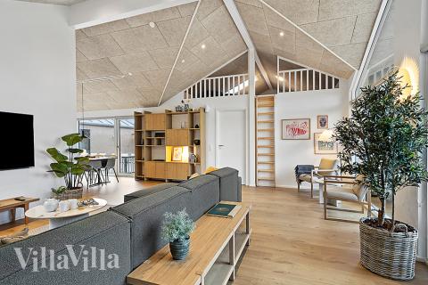 Die Couchecke im Luxusferienhaus Nr. 903 in Nordjütland.