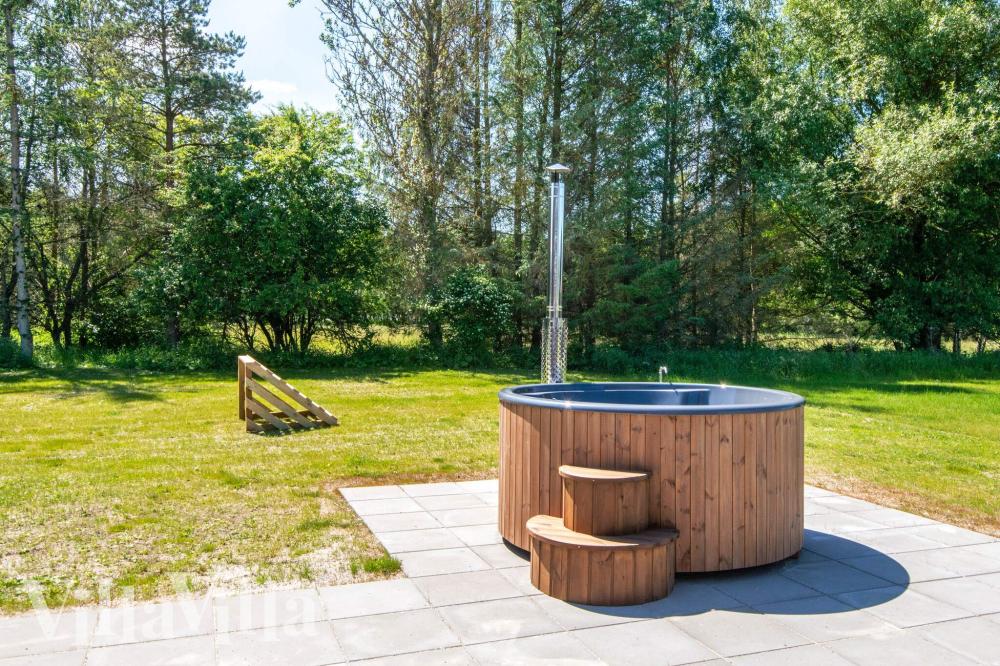 Das Luxusferienhaus Nr. 938 bietet u. a. einen tollen Whirlpool