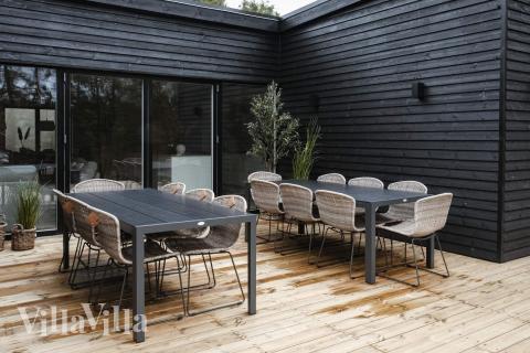 Genießen Sie einen Grillabend auf der Terrasse des Luxusferienhauses Nr. 940 in Ostjütland