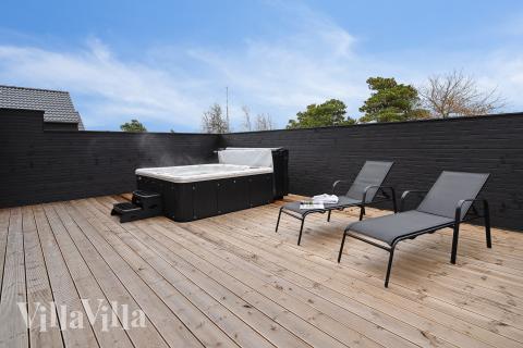 Das Luxusferienhaus Nr. 923 hat eine tolle Terrasse, die mit hochwertigen Gartenmöbeln für 30 Personen ausgestattet ist.