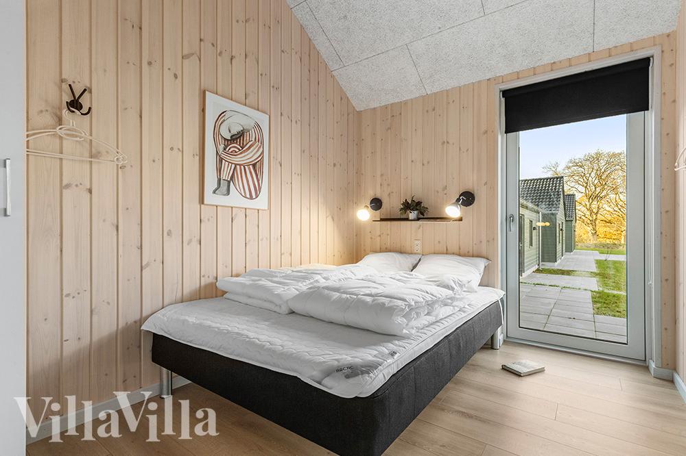 Eines der 12 Schlafzimmer im Luxusferienhaus Nr. 806