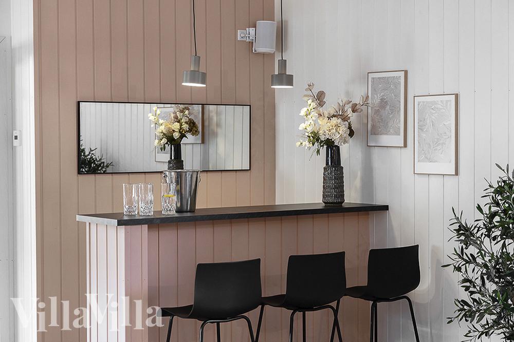 Das Ferienhaus 802 ist mit eigener Bar ausgestattet