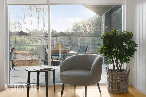 In der Sofalandschaft des Ferienhauses Nr. 802 kann man es richtig gemütlich machen.