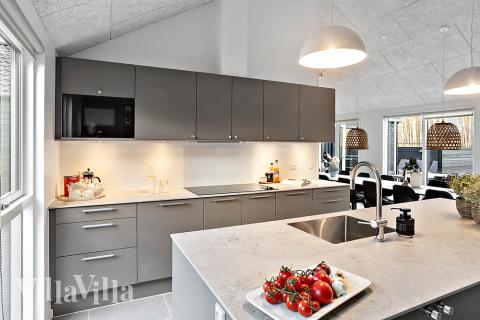 Die Küche im Luxusferienhaus Nr. 911 ist gut eingerichtet.