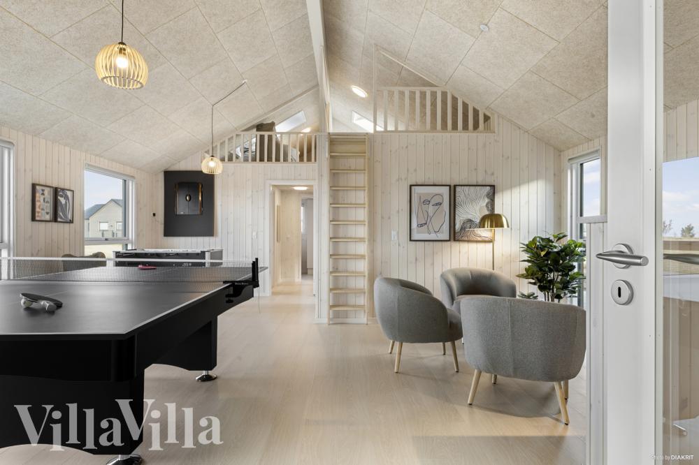 Neben den vielen schönen Stunden, die man im Poolbereich des Hauses verbringen kann, bietet das Luxusferienhaus 906 auch Spielevergnügen bei Billard/Tischtennis und Darts