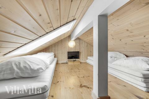 Einige der 12 Schlafgelegenheiten befinden sich im Luxusferienhaus Nr. 159 auf dem ausgebauten Dachboden