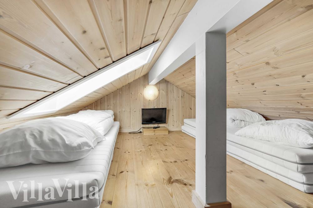 Einige der 12 Schlafgelegenheiten befinden sich im Luxusferienhaus Nr. 159 auf dem ausgebauten Dachboden