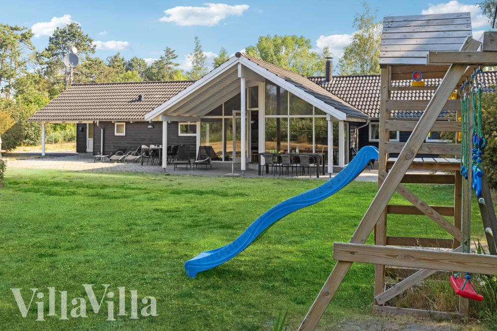 Neben den vielen schönen Stunden, die man im Poolbereich des Hauses verbringen kann, bietet das Luxusferienhaus 159 auch zahlreiche Freizeitangebote im Freien