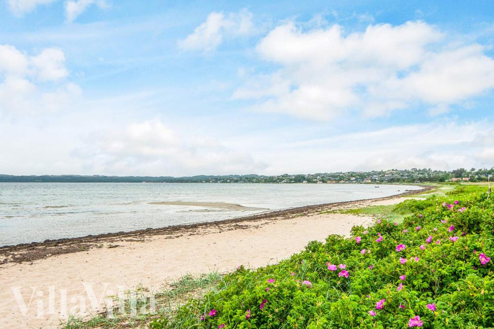 Der herrliche Strand in der Nähe von Luxusferienhaus Nr. 941 bei Ostjütland.