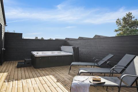 Das Luxusferienhaus Nr. 599 bietet u. a. einen tollen Whirlpool