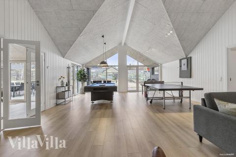 Aktivitätsraum im Luxusferienhaus Nr. 814 mit 10 Schlafzimmern und Platz für 26 Gäste.