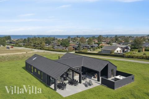 Dieses schöne Poolhaus Nr. 696 mit Platz für 18 Personen liegt in Fünen und seine Inseln