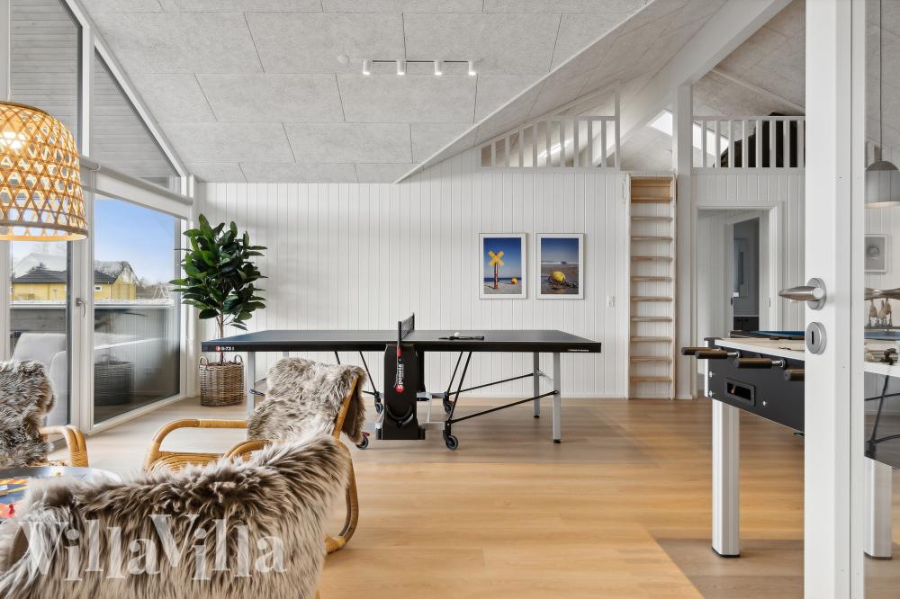 Aktivitätsraum im Luxusferienhaus Nr. 778 mit 8 Schlafzimmern und Platz für 20 Gäste.