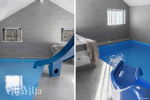 Das Ferienhaus 810 hat einen schicken Poolbereich mit Wasserrutsche, einem geräumigen, eingelassenen Whirlpool und einer Sauna.