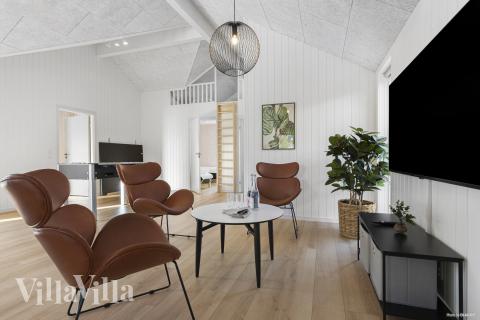 Aktivitätsraum im Luxusferienhaus Nr. 816 mit 8 Schlafzimmern und Platz für 20 Gäste.