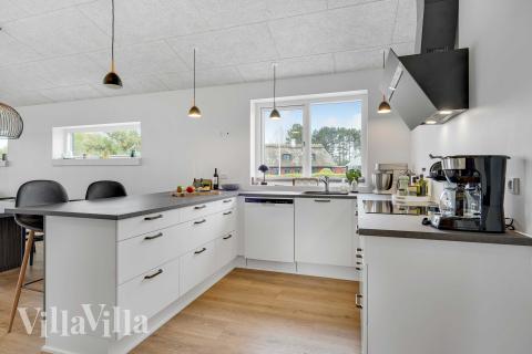 Die Küche im Luxusferienhaus Nr. 950 ist gut eingerichtet.