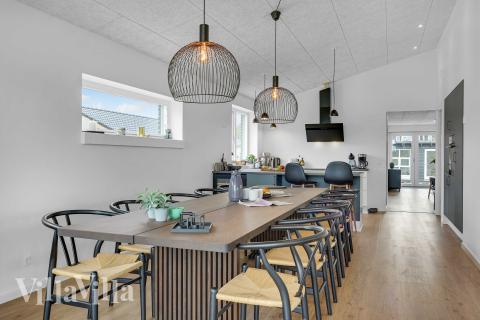 Aufenthaltsraum mit Platz für 9 im Luxusferienhaus Nr. 950.