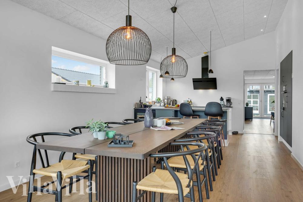 Aufenthaltsraum mit Platz für 9 im Luxusferienhaus Nr. 950.