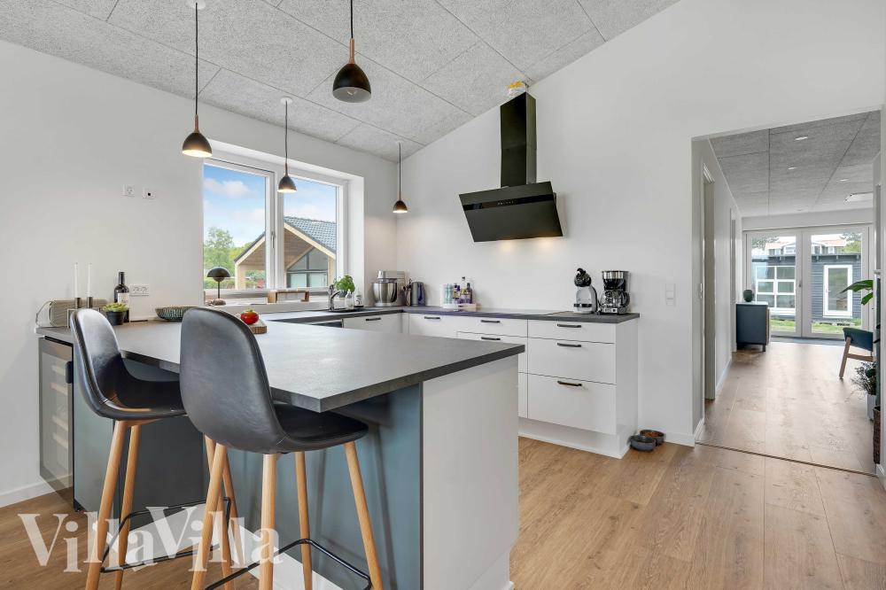 Gut ausgestattete Küche im Luxusferienhaus Nr. 950 in Fünen und seine Inseln.