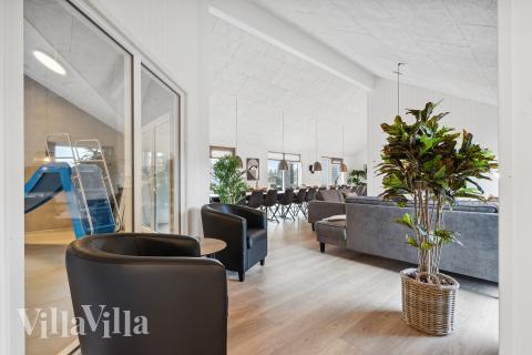 Der geräumige Eingangsbereich im Luxusferienhaus Nr. 779 in Deutschland