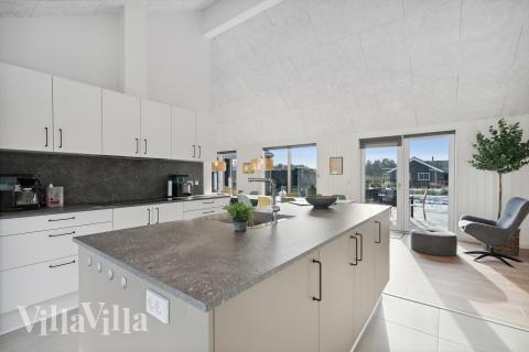 Gut ausgestattete Küche im Luxusferienhaus Nr. 782 in Deutschland.