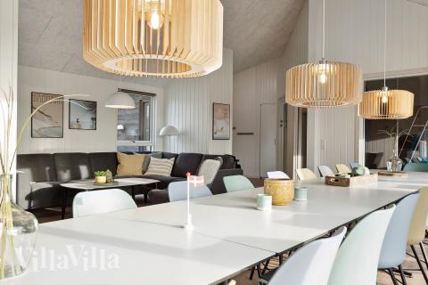 Aufenthaltsraum mit Platz für 24 im Luxusferienhaus Nr. 782.