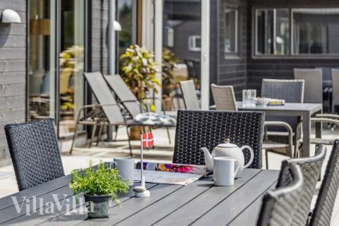 Genießen Sie einen Grillabend auf der Terrasse des Luxusferienhauses Nr. 782 in Deutschland