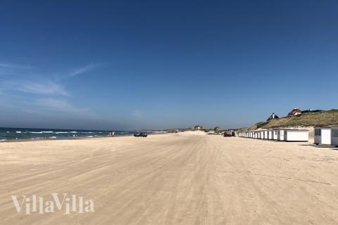 Der Strand in der Nähe von Luxusferienhaus Nr. 945.