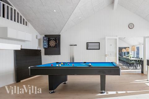 Aktivitätsraum im Luxusferienhaus Nr. 948 mit 9 Schlafzimmern und Platz für 26 Gäste.