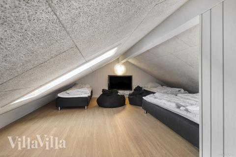 Einige der 18 Schlafgelegenheiten befinden sich im Luxusferienhaus Nr. 273 auf dem ausgebauten Dachboden